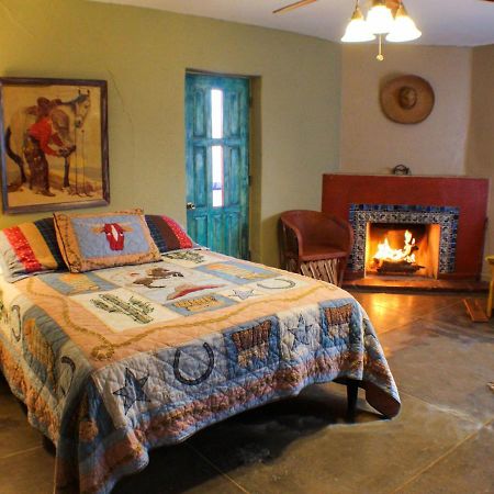 Rancho De La Osa Guest Ranch Hotel Sasabe Buitenkant foto